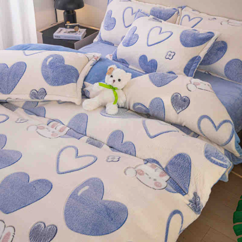 Lenjerie de pat dublu cocolino,4 piese cu elastic,alba cu inimi albastre-A953 [2]