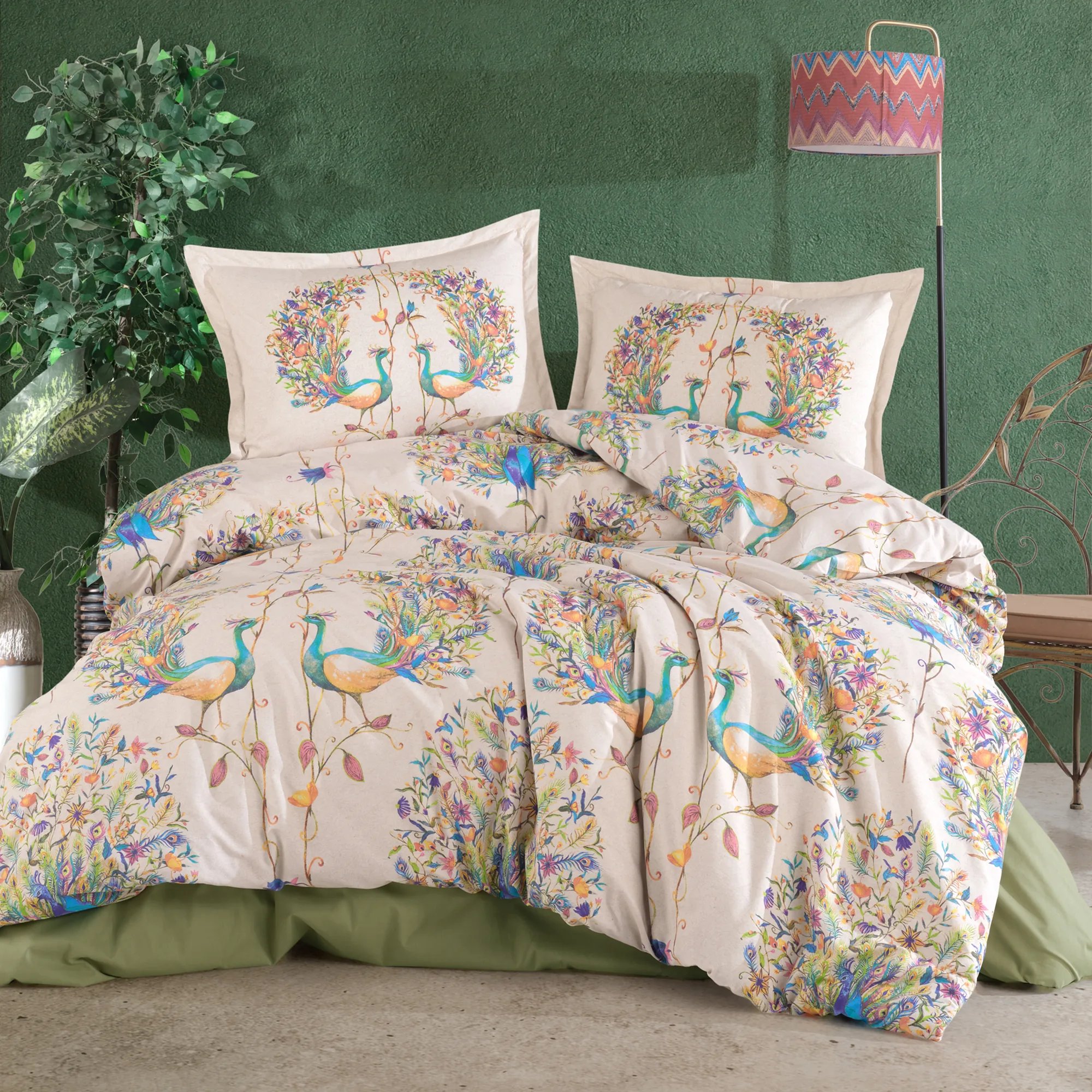 Lenjerii de pat bumbac - Lenjerie de pat ranforce Clasy King size, crem, imprimeu cu pauni si flori, PAVONE