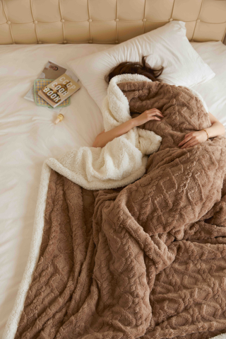 Patura cocolino 200x230cm,tip tricotaj cu blanita,maro-F035 [5]