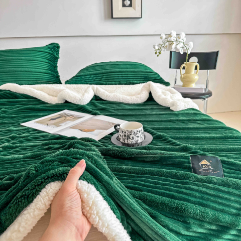 Patura cocolino cu blanita alba 200x230cm,cu fermoar,doua fete de perna 50x70cm,verde- F133 [5]