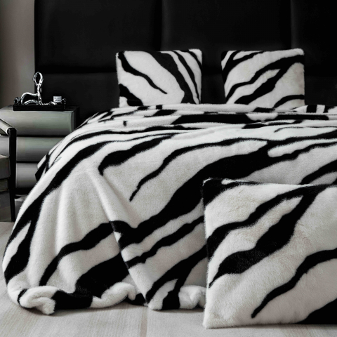 Paturi cocolino - Patura de lux cu fermoar din blana artificala de nurca 200x230cm+2 fete de perna 50x50cm,alba cu negru-F053