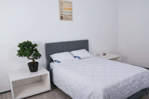 Pilota 200×220 cm microfibra striata alba matlasata model lacrimi, 200 g, de vara [7]