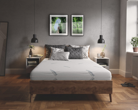 Saltele - Saltea cu spumă poliuretanică Somnomed Antiacaria 140x200, înălțime 20 cm, pentru alergici, husă detașabilă și lavabilă cu tratament antiacarian, fermitate medie