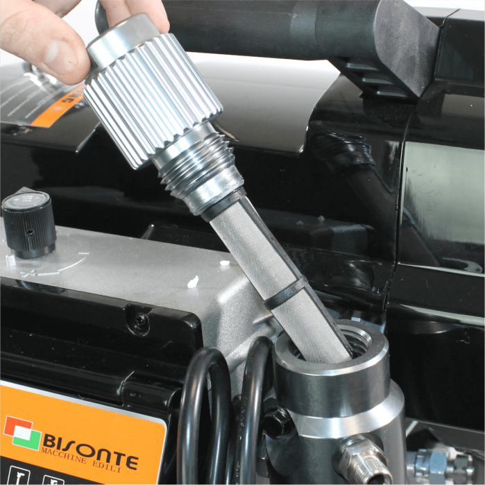 Bisonte PAZ20X SKID Pompa airless, 230V, debit 2.0 l/min, include cuva material 6 l [4]