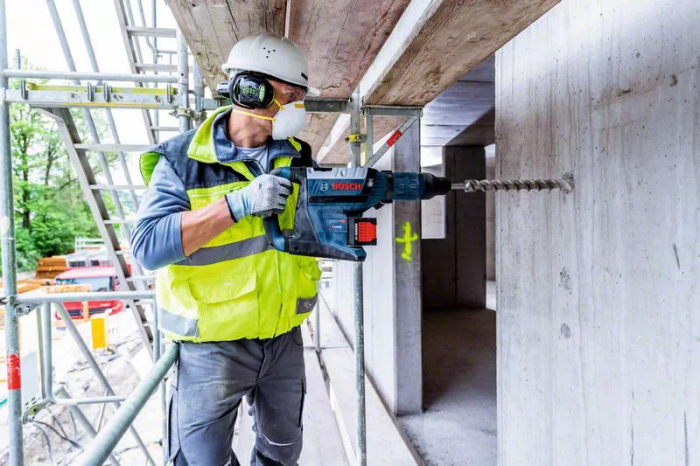 Bosch GBH 18V-45 C (solo) Ciocan rotopercutor SDS-MAX brushless Biturbo, Li-Ion, 12.5 J, fara acumulator in set [3]