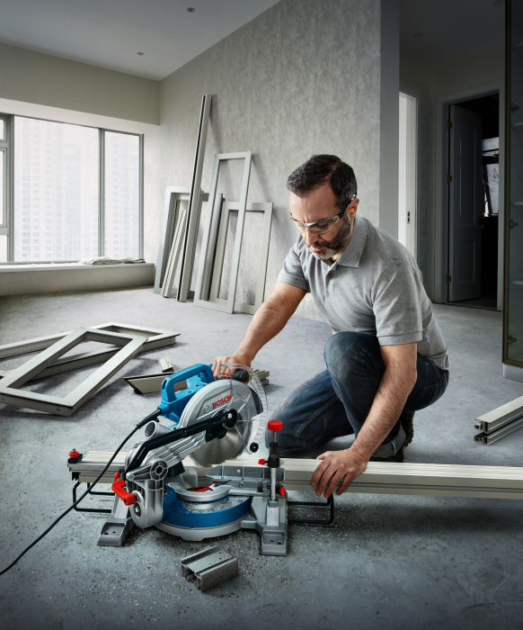 Bosch GCM 216 Ferastrau circular stationar 1300 W, 216 mm [3]