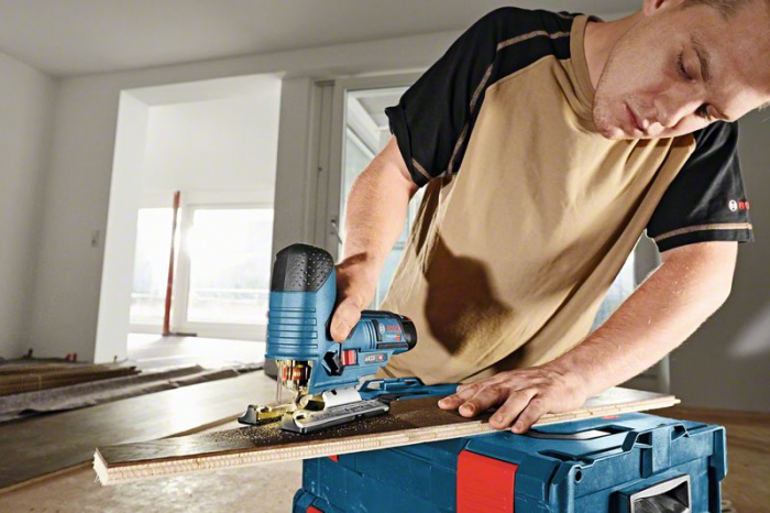 Bosch GST 12V-70 (solo) Ferastrau vertical Li-Ion, fara acumulator in set [3]