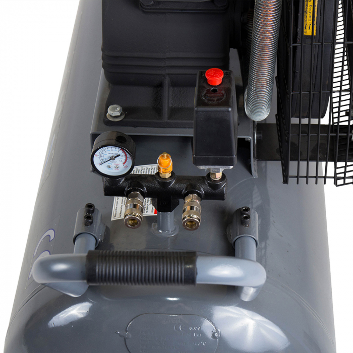 Stager HMV0.6/200 compresor aer, 200L, 8bar, 600L/min, trifazat, angrenare curea [3]