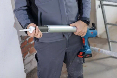 Bosch GCG 18V-600 (solo) Pistol pentru silicon Li-ion, fara acumulator in set [2]
