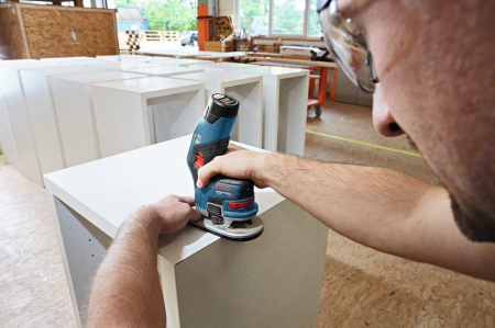 Bosch GKF 12V-8 (solo) Masina de frezat muchii Li-Ion, fara acumulator in set [2]