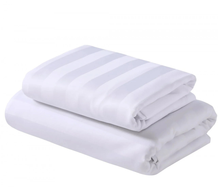 lenjerie de pat personalizata cu broderie nume [2]