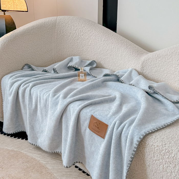 Patura Premium Tip Casmir cu Capsa 100x140 cm - Bleau [2]