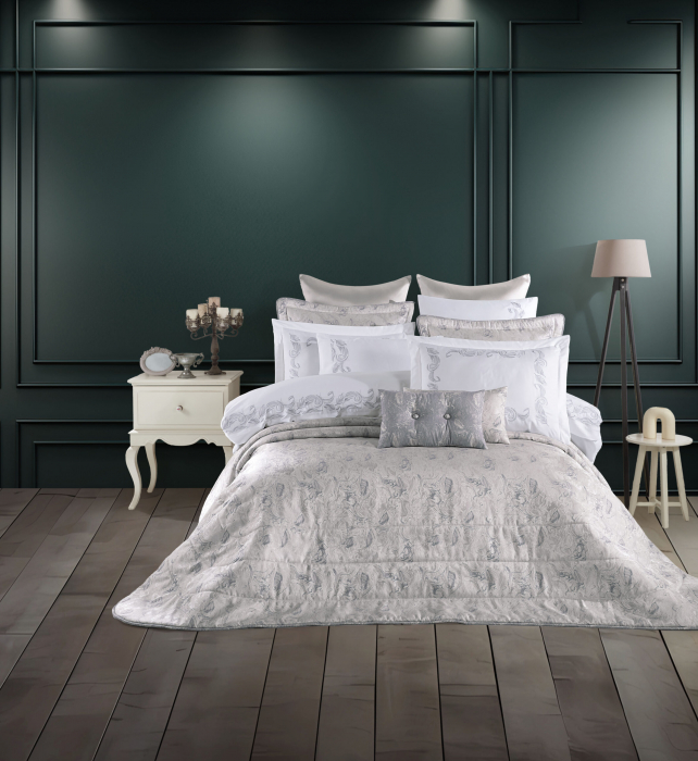 Set_Lenjerie_De_ Pat_Jacquard Regal_11 Piese_ Cuvertura_Inclusa_Angelina_Casimi_1 [2]