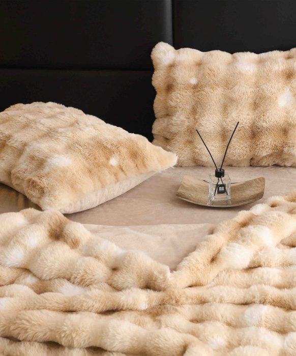 Set Lenjerie De Pat Blana Artificiala De Iepure, 6 Piese, 2 Persoane [7]