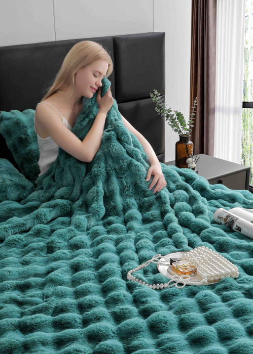 Set Lenjerie De Pat Blana Artificiala De Iepure, 6 Piese, 2 Persoane [7]