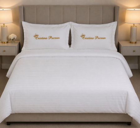 Broderie Personalizata - lenjerie de pat personalizata cu broderie nume
