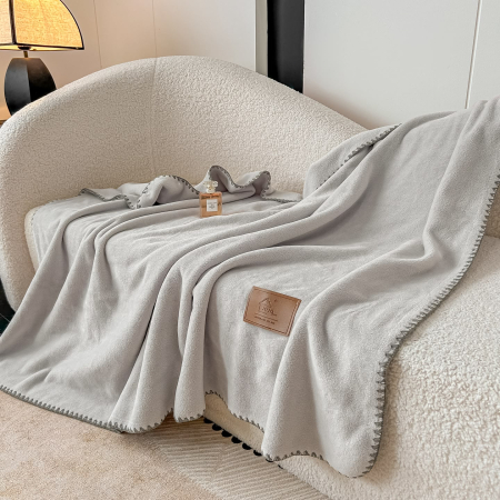 Paturi Pufoase - Patura Premium Tip Casmir cu Capsa 100x140 cm - Gri Deschis
