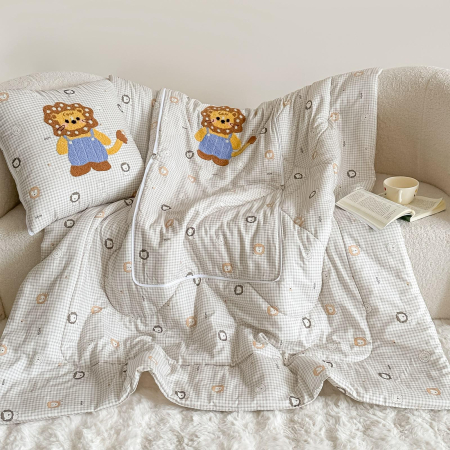 PiloPerna Little Lion 2 in 1 - Pilota transformabila in perna, 100% Bumbac, Casimi [1]