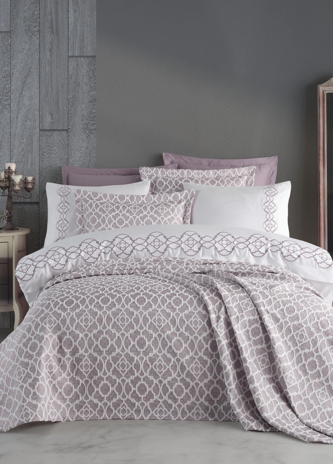 Lenjerii De Pat Premium Collection - dantela-vita-set-lenjerie-de-pat-si-cuvertura-pat-2-persoane-bumbac~casimi~p1