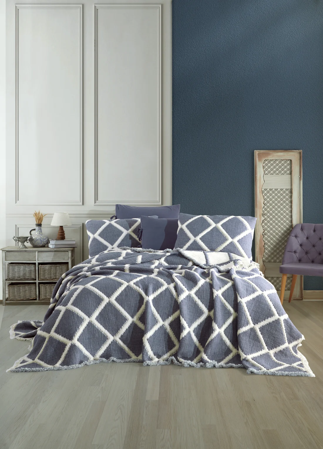 Lenjerii De Pat Premium Collection - dantela-vita-set-lenjerie-de-pat-si-cuvertura-pat-2-persoane-bumbac~casimi~p1