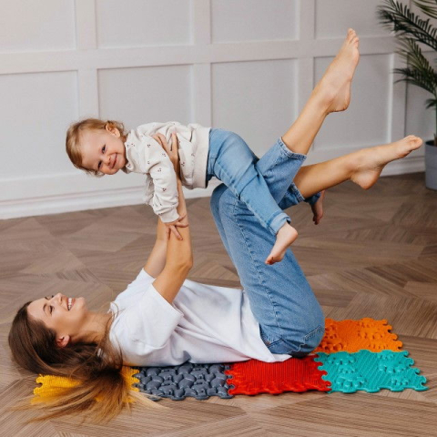 Covoras ortopedic, senzorial, set puzzle, 8 piese cu diferite texturi, Marco Polo [2]