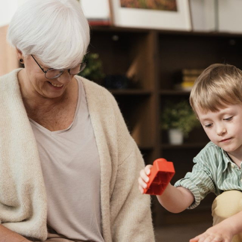 Jucarii senzoriale - Set senzorial cu piese de constructie 3D, dimensiuni mari, 16 piese