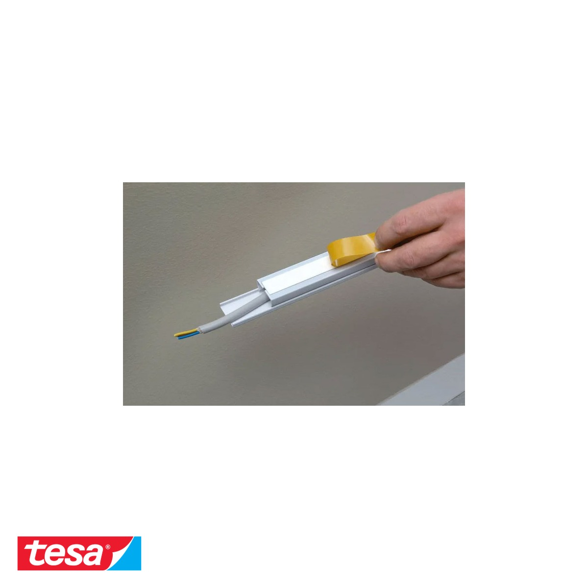 Banda dublu adeziva Tesa 64958, suport polietilena, fixare generala, 19mm x 25m [5]