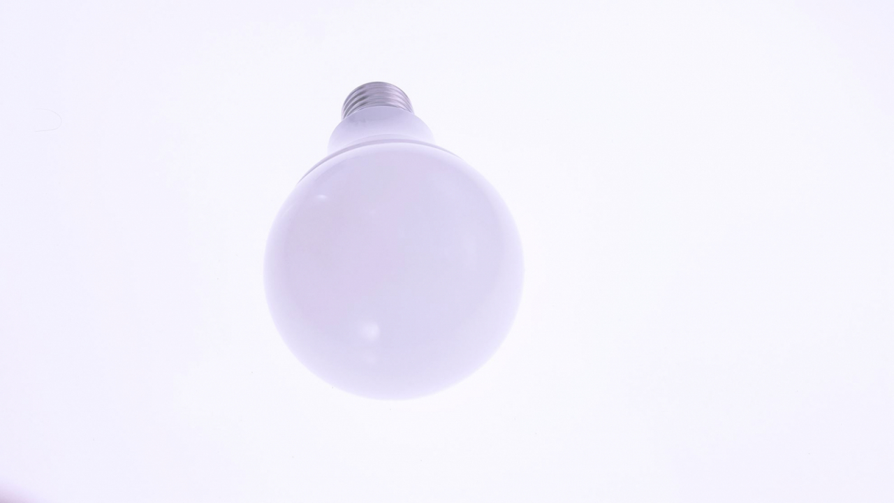 Bec Led Bulb E27 9W RGB cu telecomanda [3]