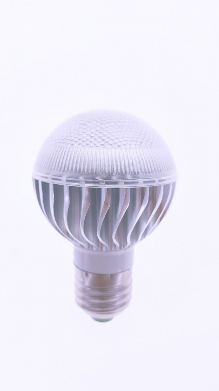 Bec Led Spot E27 5W RGB cu telecomanda [9]