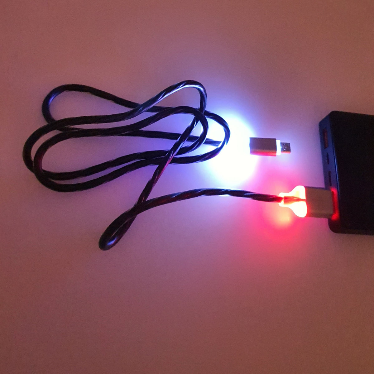 Cablu cu iluminare LED multicolor, 90 cm, conectori USB 2.0 tata la microUSB tata, 5V 1.5A, invelis de protectie, negru [11]