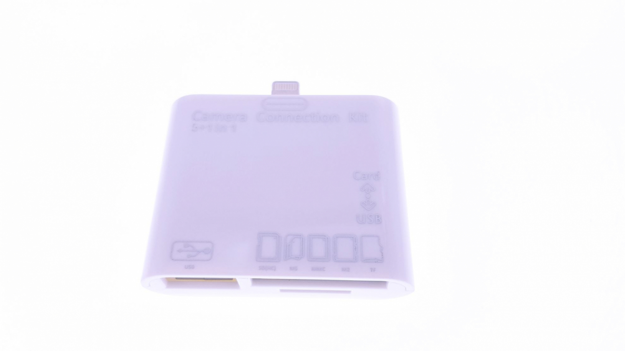Cititor Carduri 3 in 1 pt. ipad mini special pentru transfer de poze , portul USB suporta tastatura externa [4]