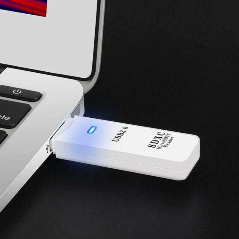 Cititor USB 3.0 pentru carduri SDXC si microSDXC , scriere, stocare si transfer date, indicator LED, cu capac, alb [14]