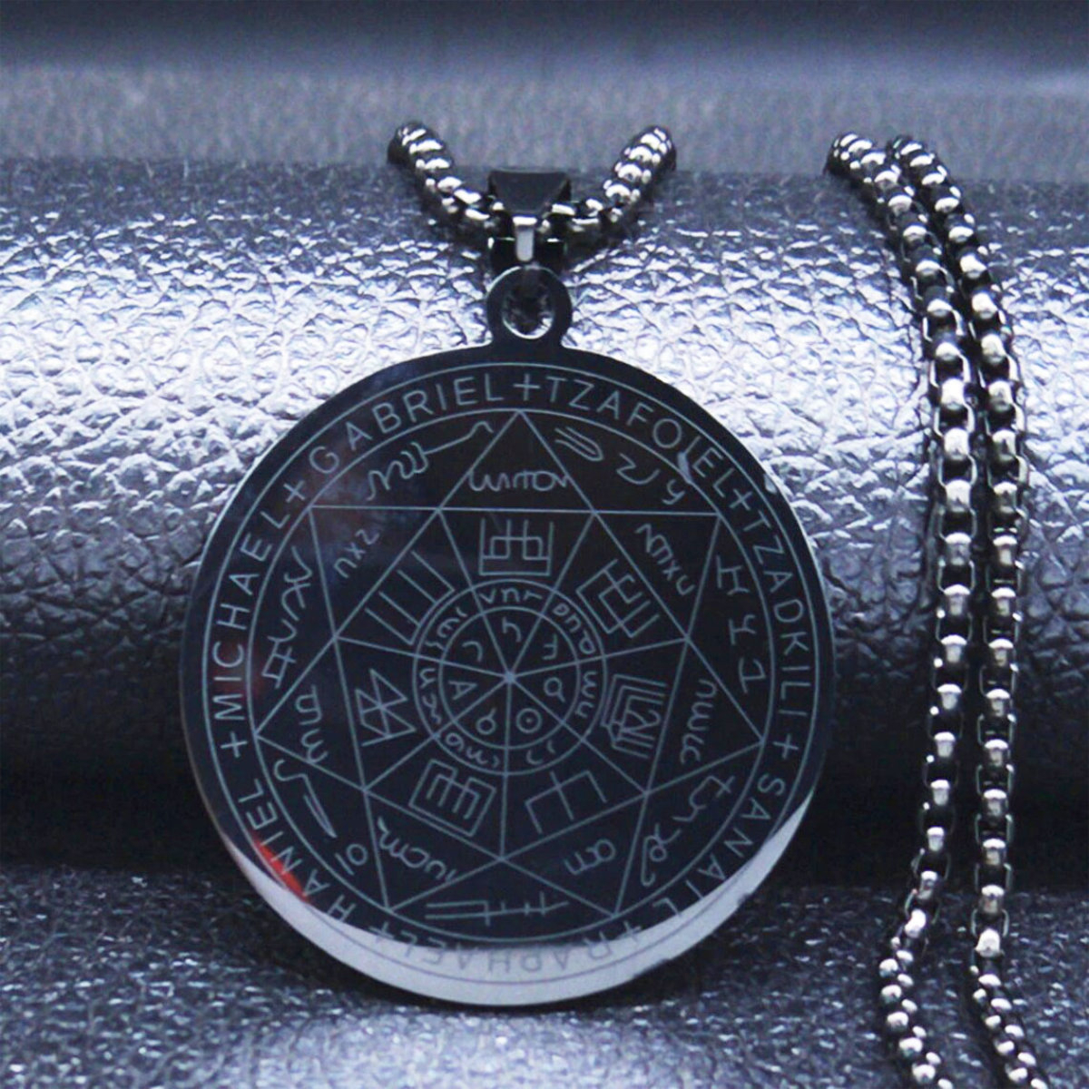 Colier cu pandativ medalion, talisman design simbolic Sigiliul Celor Sapte Arhangheli, SN-01B, din otel inoxidabil, negru [3]