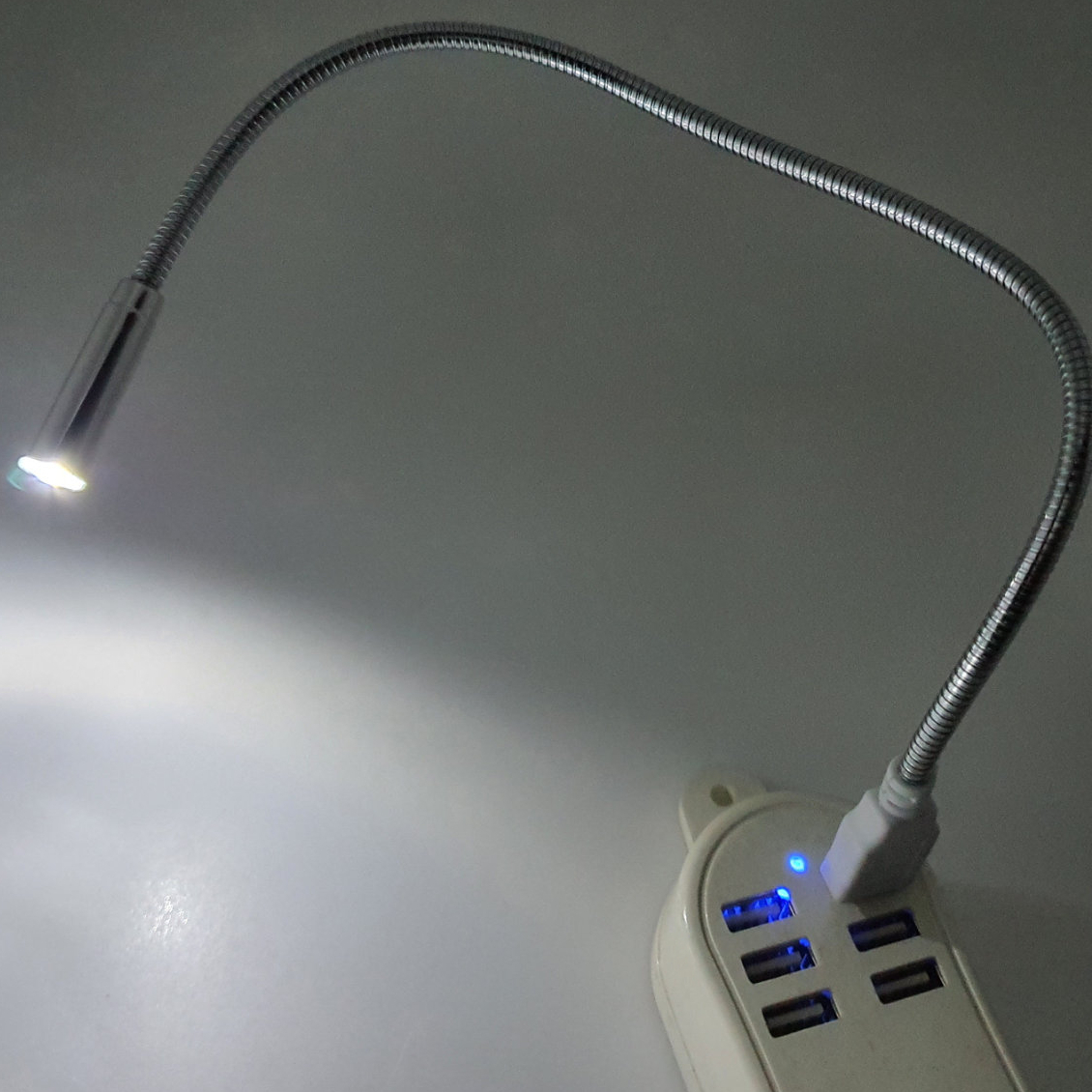Lampa LED cu conectare USB , cablu flexibil, CMP-USBLIGHT, argintie [3]