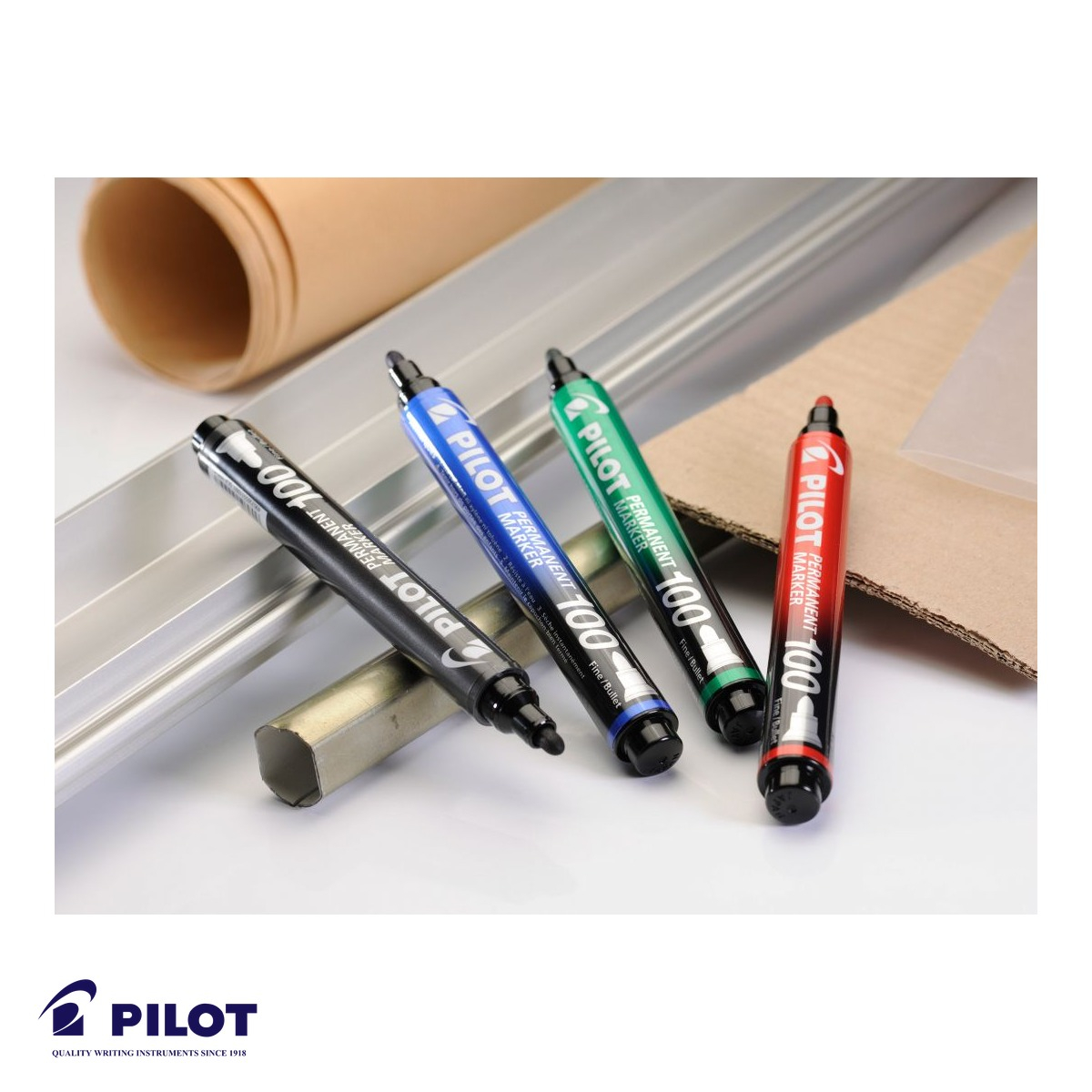 Marker permanent Pilot 100, varf rotund 3mm, negru, rezistent la apa, pentru orice suprafata [10]