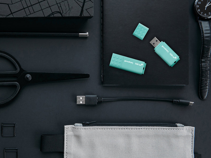Memorie USB 3.0, 128 GB, Goodram UME3 Care, cu capac, albastra [8]