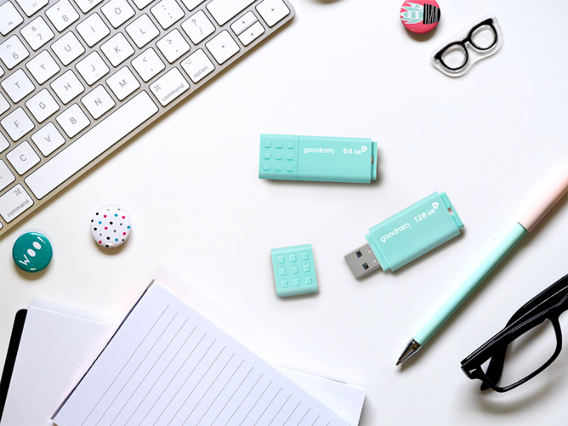Memorie USB 3.0, 64 GB, Goodram UME3 Care, cu capac, albastra [18]