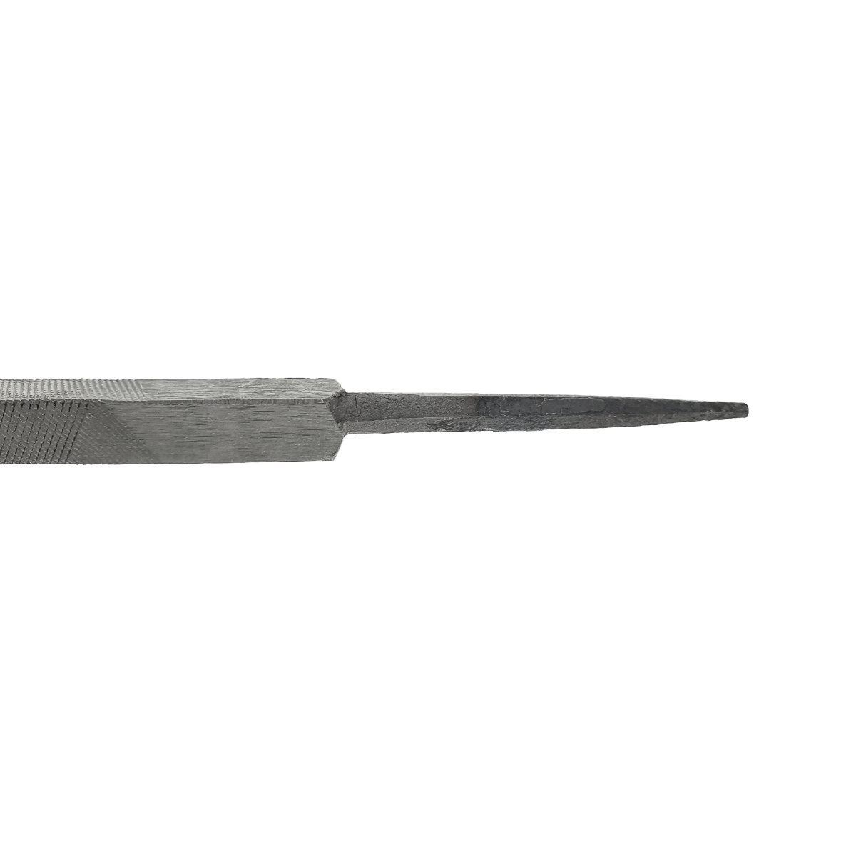 Pila triunghiulara cu lungimea de 220mm si latime de 10mm, cu varf ascutit [7]