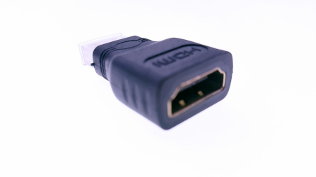 Adaptor HDMI F - miniHDMI M, Permite conectarea cablurilor standard HDMI la tableta [1]