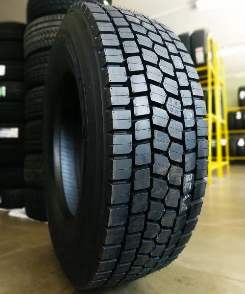 315/70R22,5 154/150M Nokian E-Truck Drive TL M+S 3PMSF [2]