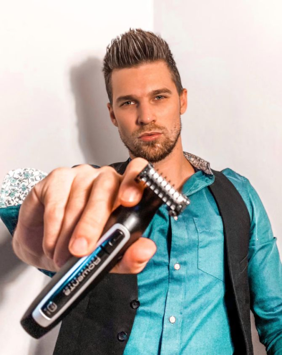 Aparat hibrid de tuns, conturat si barbierit Rowenta Forever Sharp TN6000F4, lavabil, lame din inox cu autoascutire, 3 piepteni, Negru [3]