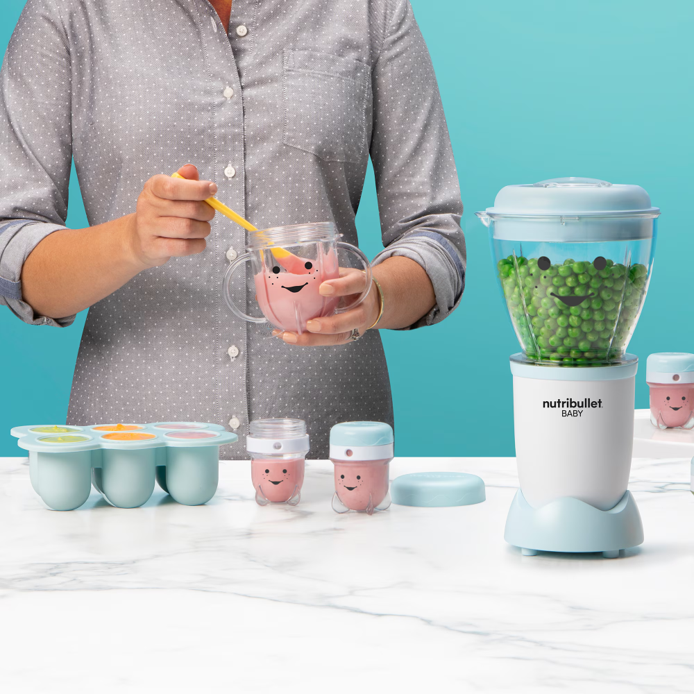 Blender Nutribullet Baby 200 W 0C22300026, 1 viteza, vas 0.9l, cupa mica 0.295l, 6 recipiente depozitare cu capac, tava silicon, Alb [3]