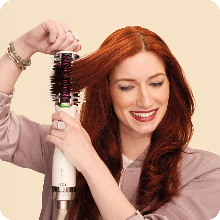 Perie cu aer cald Shark SmoothStyle HT202EU, 900W, 3 trepte de temperatura, mod par umed / par uscat, invelis ceramic, temparatura 50-215°C, culoare ivory [2]