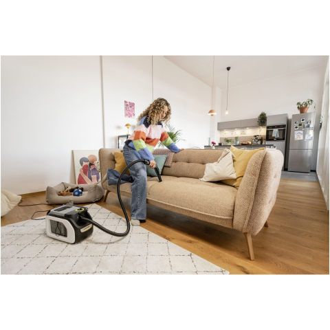 Aspirator cu spalare prin injectie-extractie Karcher SE 3 Compact Floor, 500 W, rezervor apa curata/murdara 1,7/2,9 l, duze injectie-extractie covoare/de mana/spatii inguste, detergent 100 ml, 1.081-5 [4]