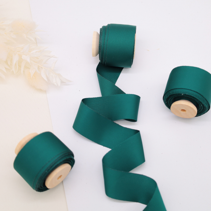 panglica verde smarald pentru invitatii de nunta [2]