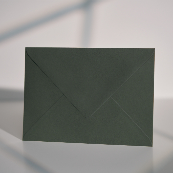 Plic C6 verde sequoia 120g, plic verde închis pentru invitații, plic verde elegant [1]