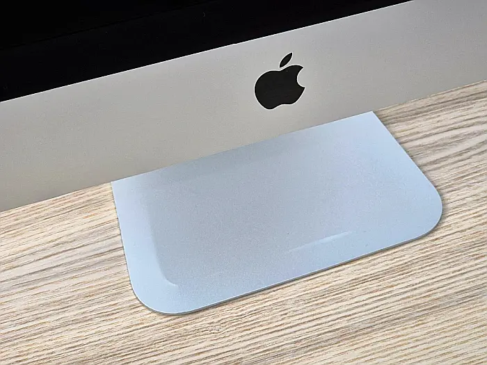 Apple iMac (21.5-inch Late 2012) / Core i5-3330S/3335S / 8GB / 250GB SSD - Silver (DV084) [3]