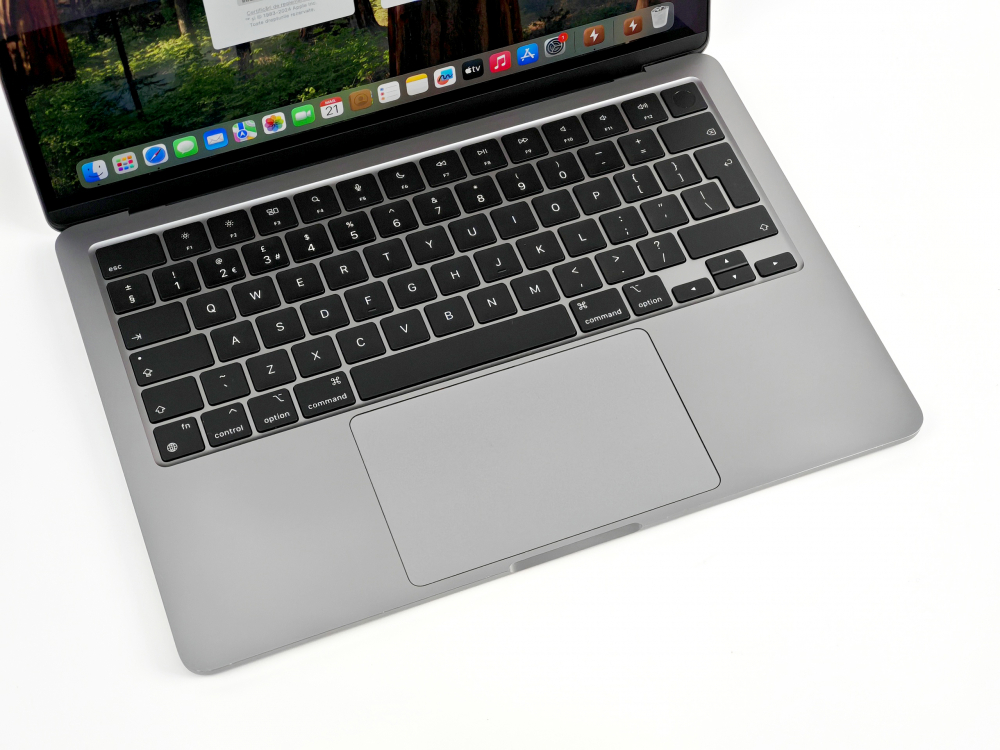 Apple MacBook Air M2 13.6" A2681, 8GB, 256GB SSD, OS Sequoia, Space Gray [3]