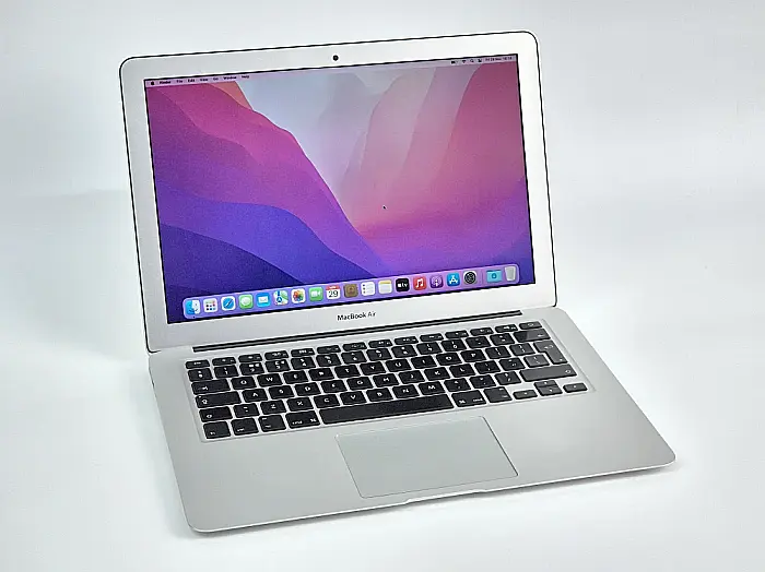 Apple MacBook Air A1466 13-inch 2017, i5 1.8 Ghz, 8GB, INT, OS Monterey [4]