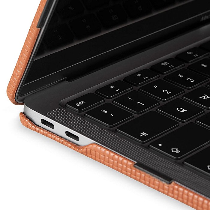 Carcasa de protectie din piele pentru MacBook Pro 15-inch A1707, A1990 - Maro [6]